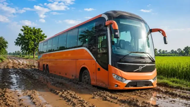 Bus Sim Kerala driving realistic bus on scenic Kerala highway