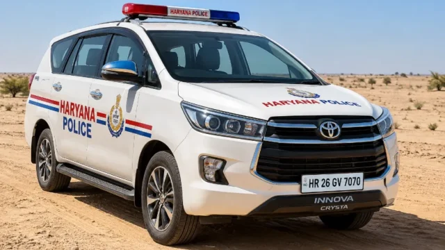 Indian Police Game for PC featuring a police vehicle on an Indian-style road